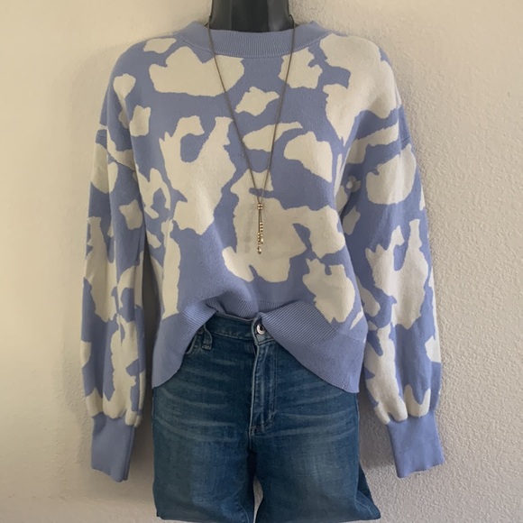 Halogen NORDSTROM Blue & White Abstract Cropped Sweater Long Sleeve Size M - Picture 9 of 10